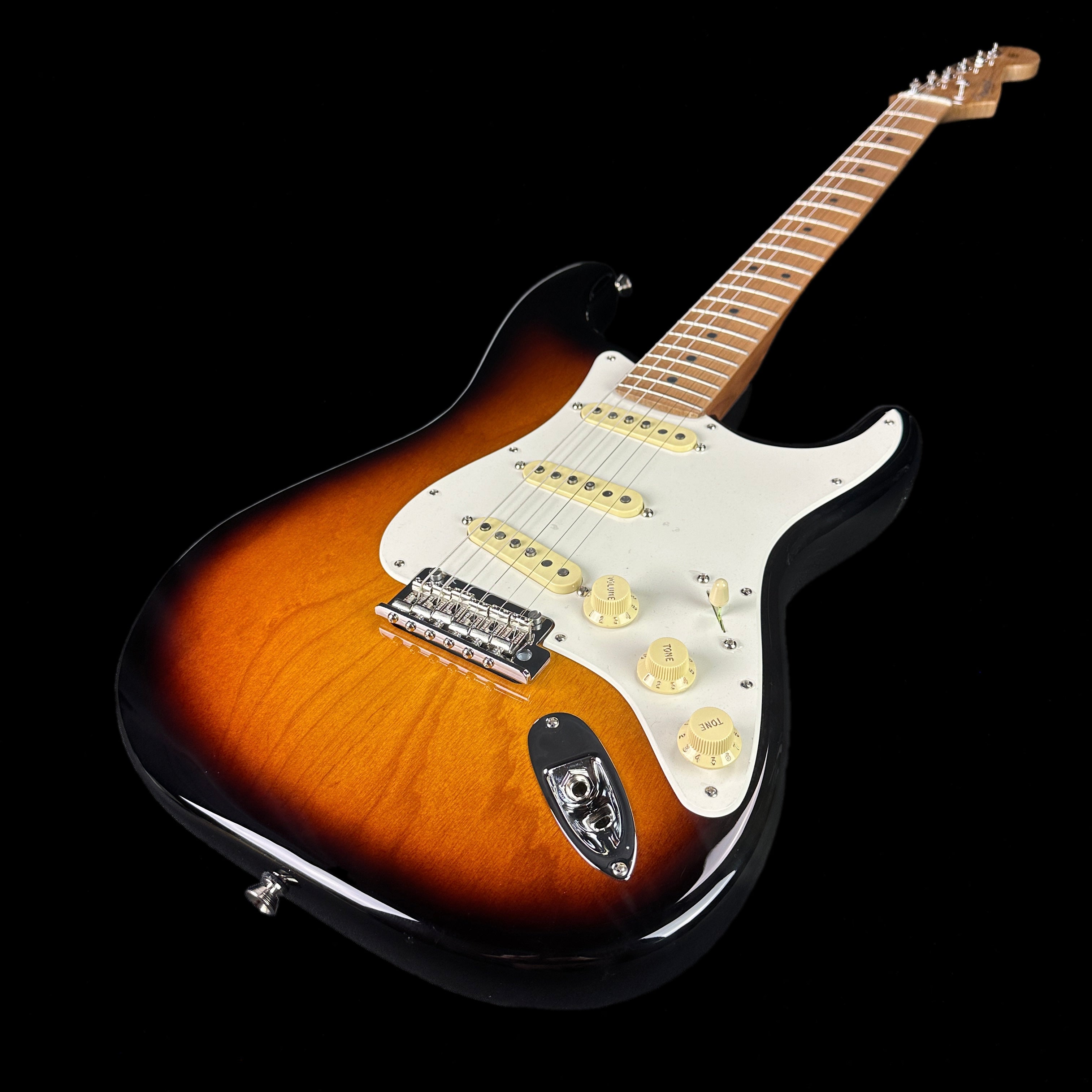 Fender American Professional II Strat Roasted MP 2-Color Sunburst Ash