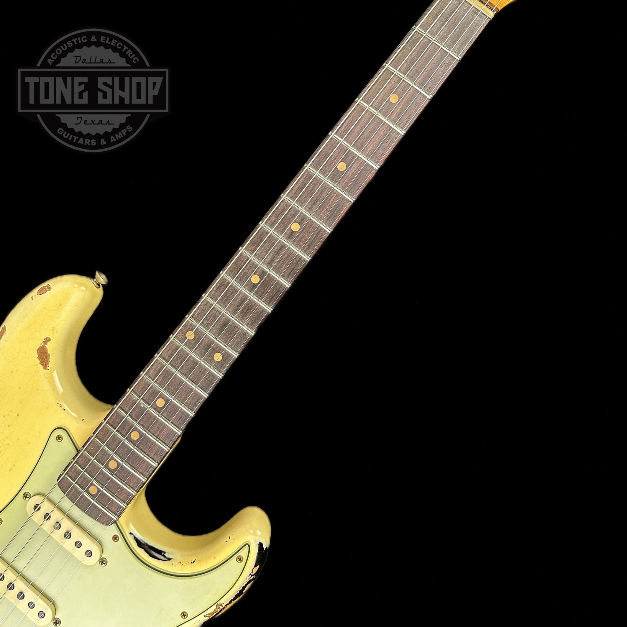 Fender Custom Shop 1961 Stratocaster Heavy Relic Aged Vintage White/3-color  Sunburst w/case