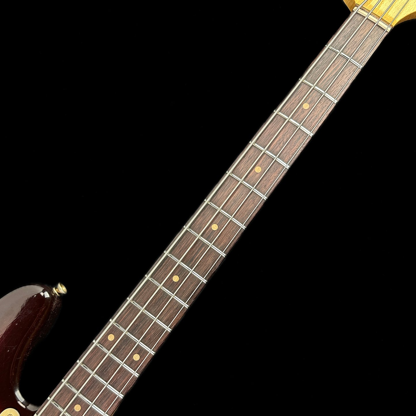 Fretboard of Fender Custom Shop Limited Edition '59 Precision Bass Journeyman Relic Chocolate 3 Color Sunburst.