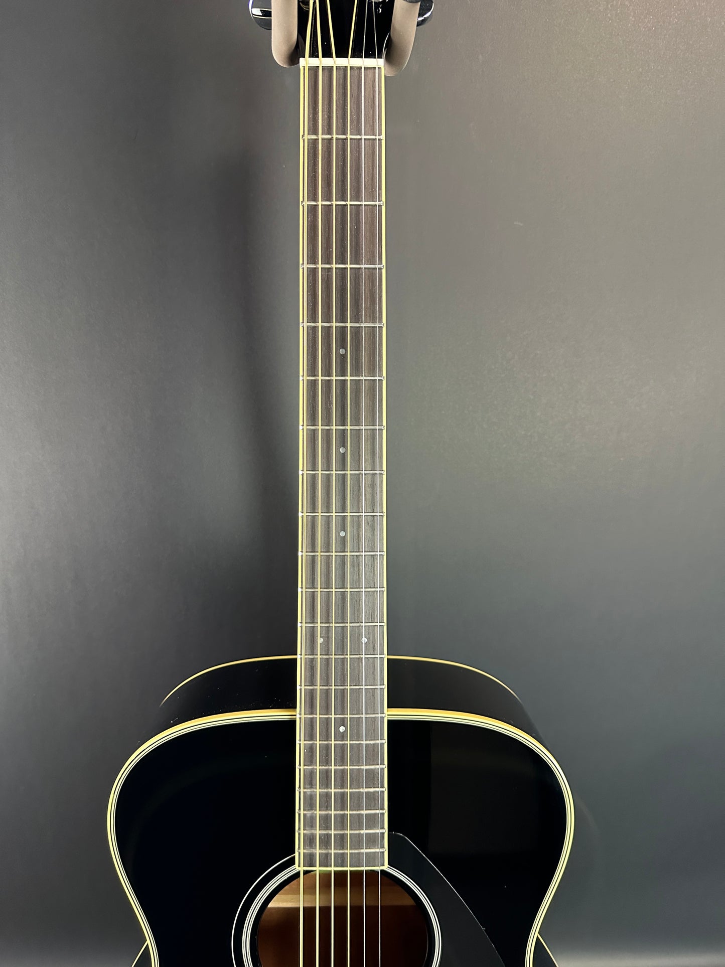 Fretboard of Used Yamaha FS820 Black.