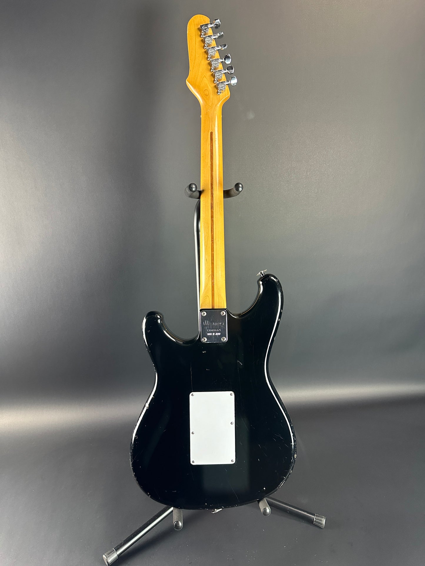 Full back of Used 1984 Ibanez Roadstar II RS-135.