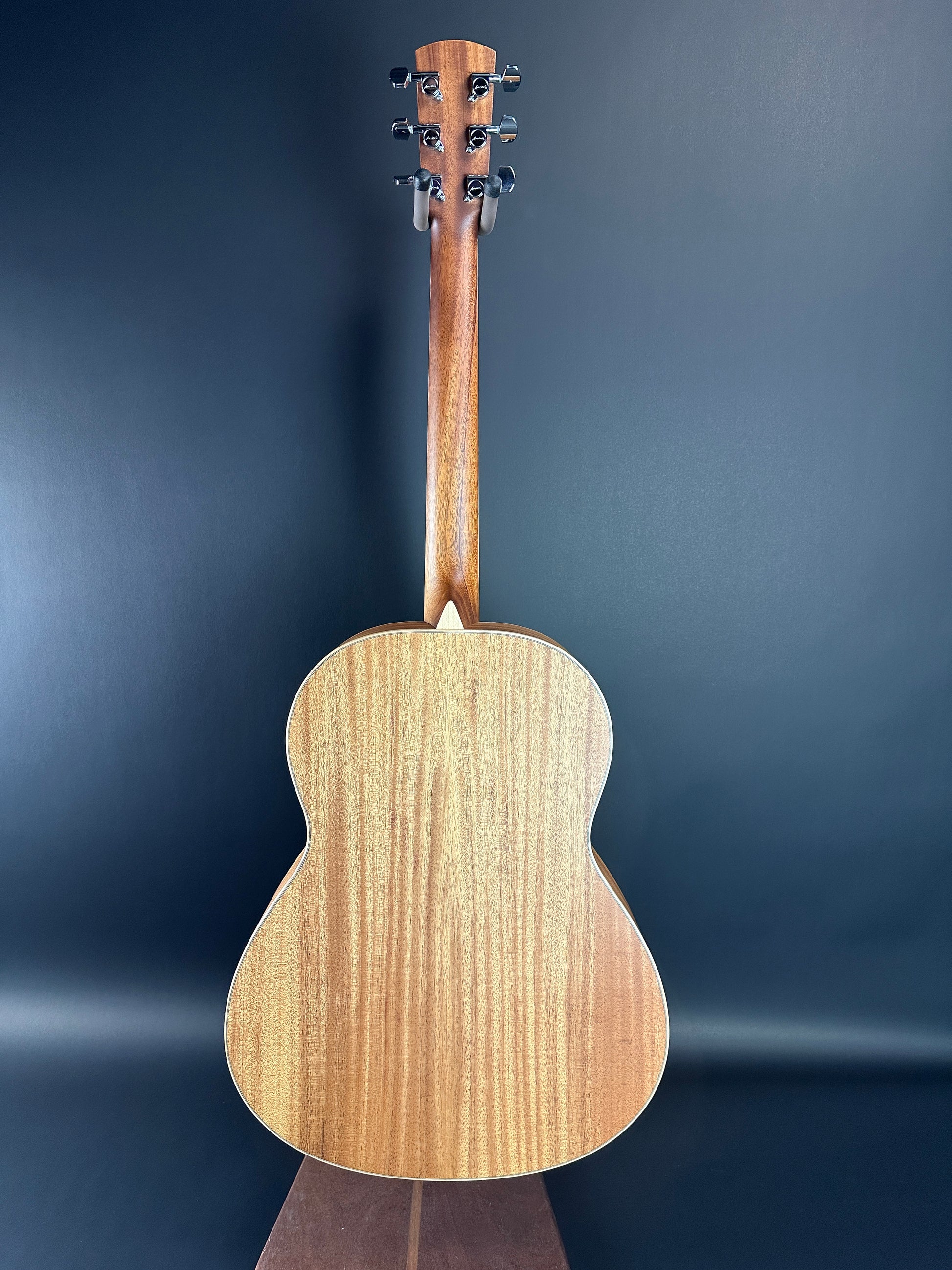 Full back of Used Larrivee L-03e Natural.