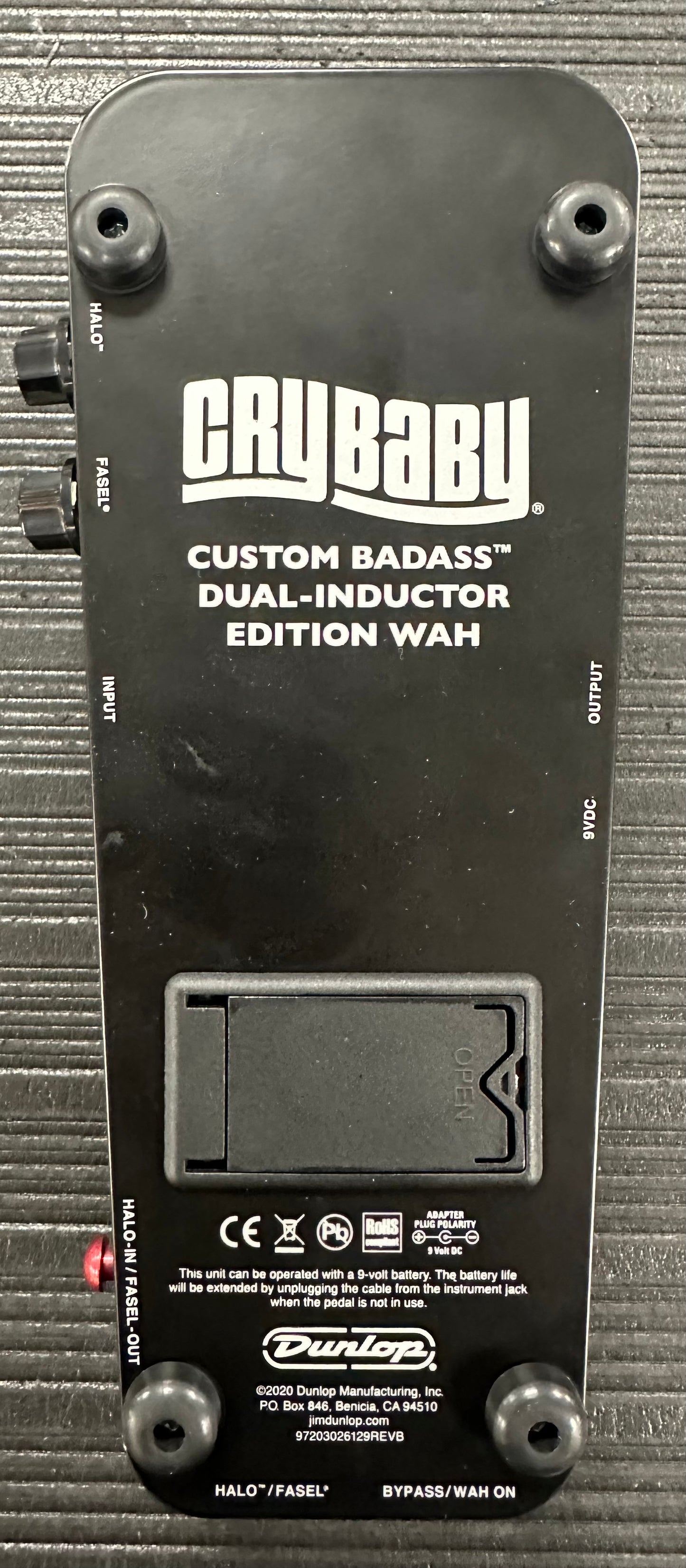 Bottom of Used Dunlop GCB65 Crybaby Custom Badass Wah TSS4434