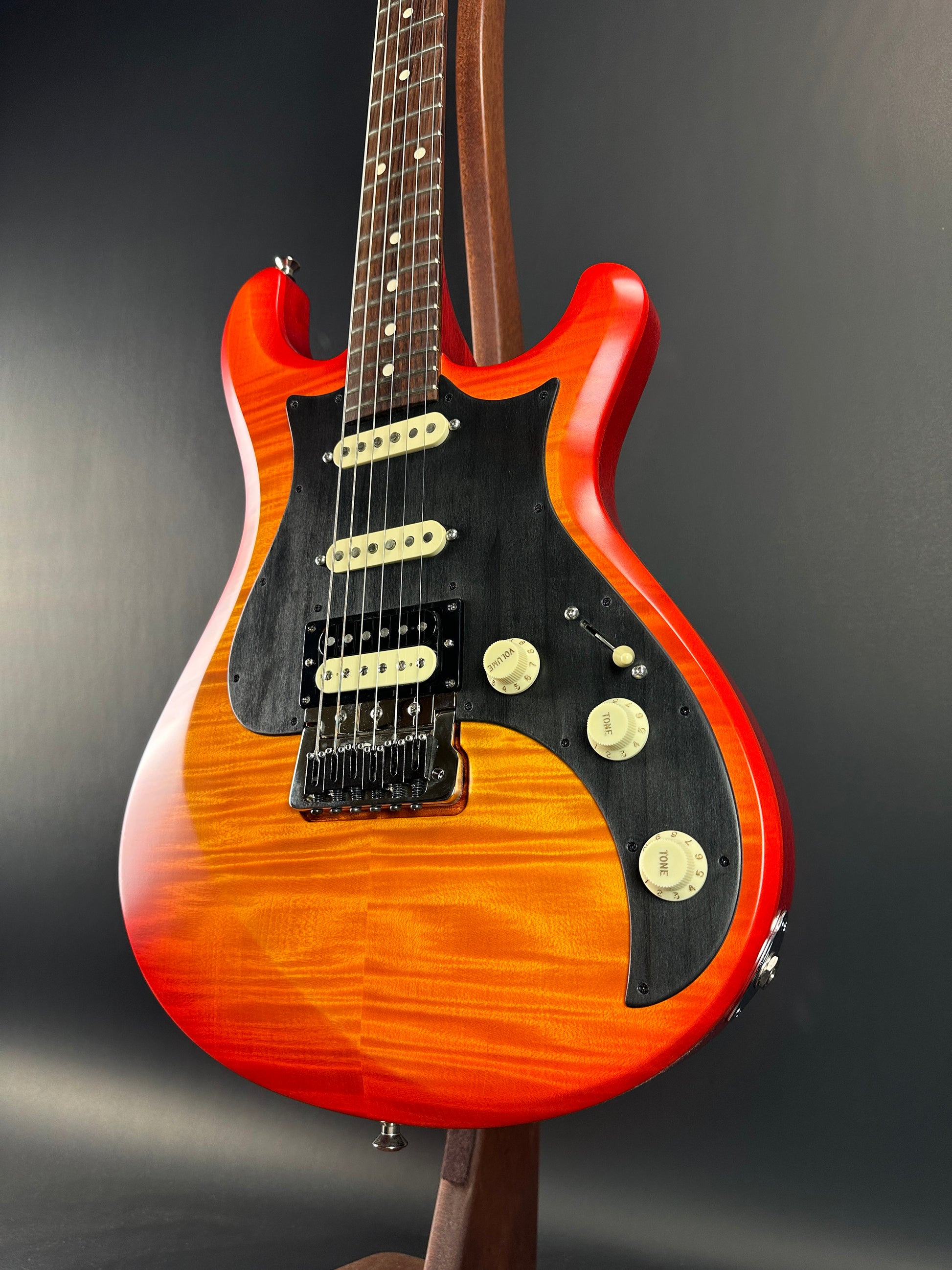 Front angle of Used Knaggs Severn HSS Cherry Sunburst.