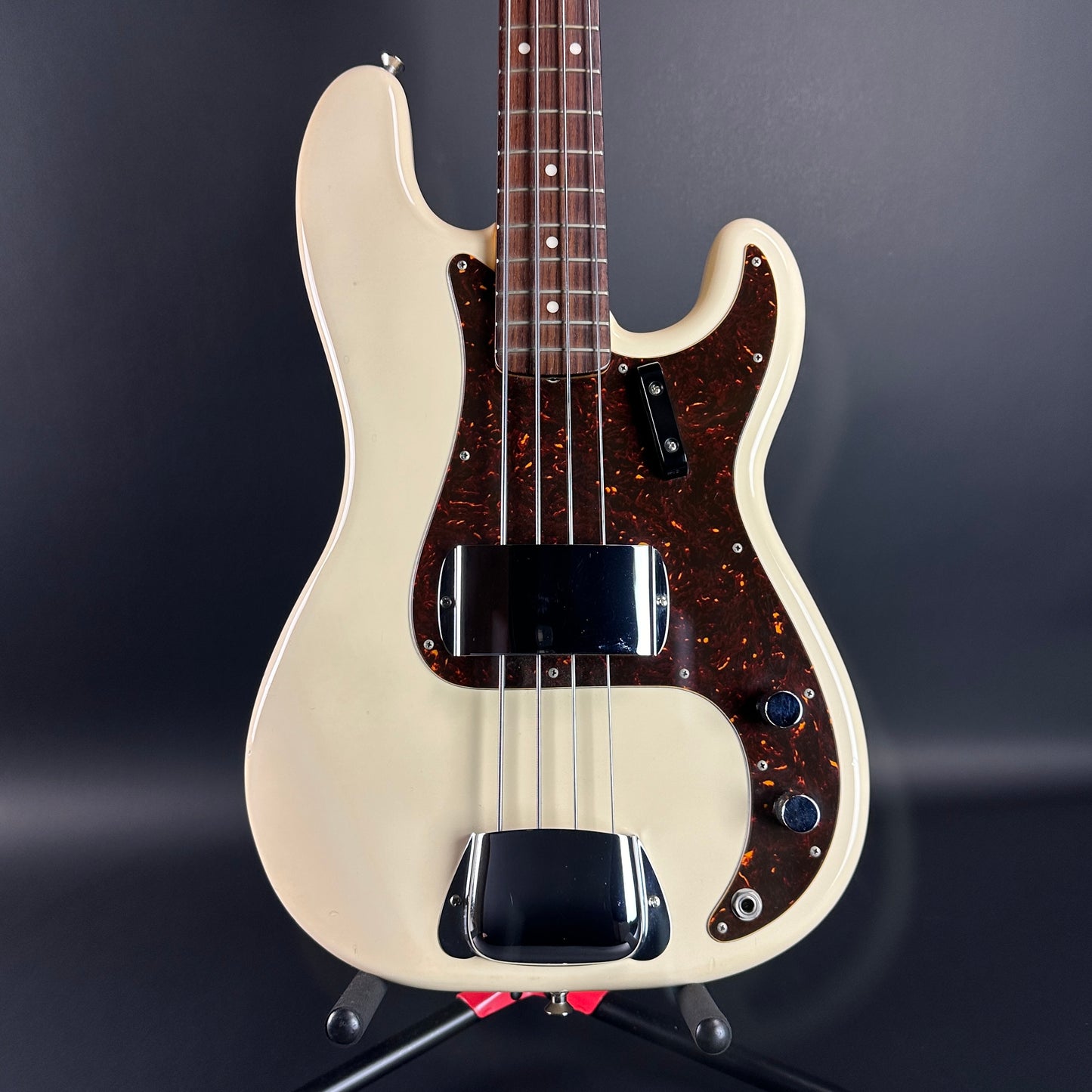 Front of Used Fender CIJ PB-64 Precision Bass Olympic White.