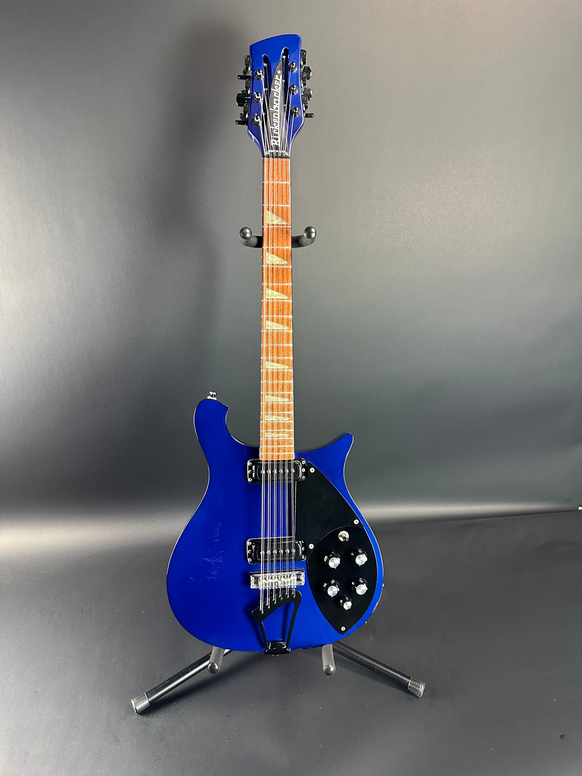 Full front of Used 1988 Rickenbacker 620 Midnight Blue.