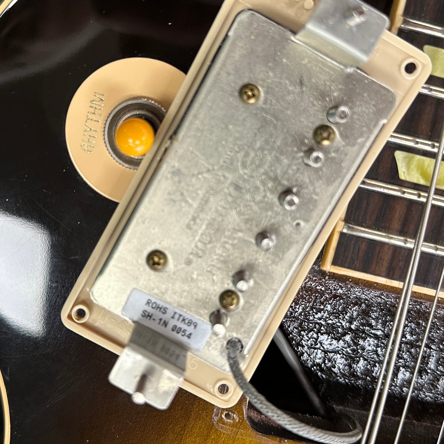 Neck pickup in Used 2006 Gibson Les Paul Classic.