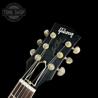 Front of headstock of Gibson Custom Shop Dealer's Choice 1958 Les Paul Standard Chambered Sweet Cherry Murphy Lab Ultra Light Aged.