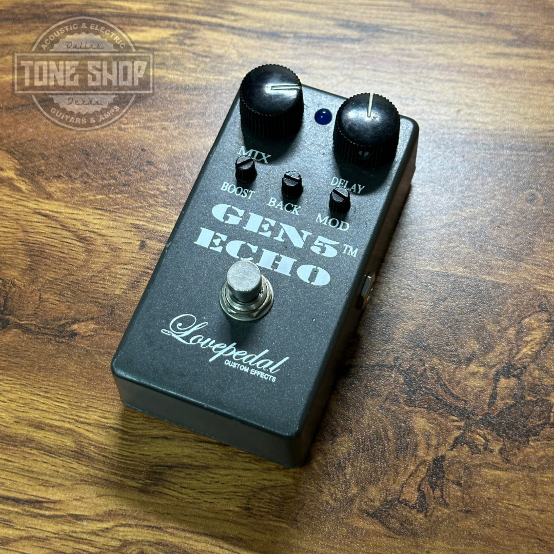 Top of Used Lovepedal Gen 5 Echo.