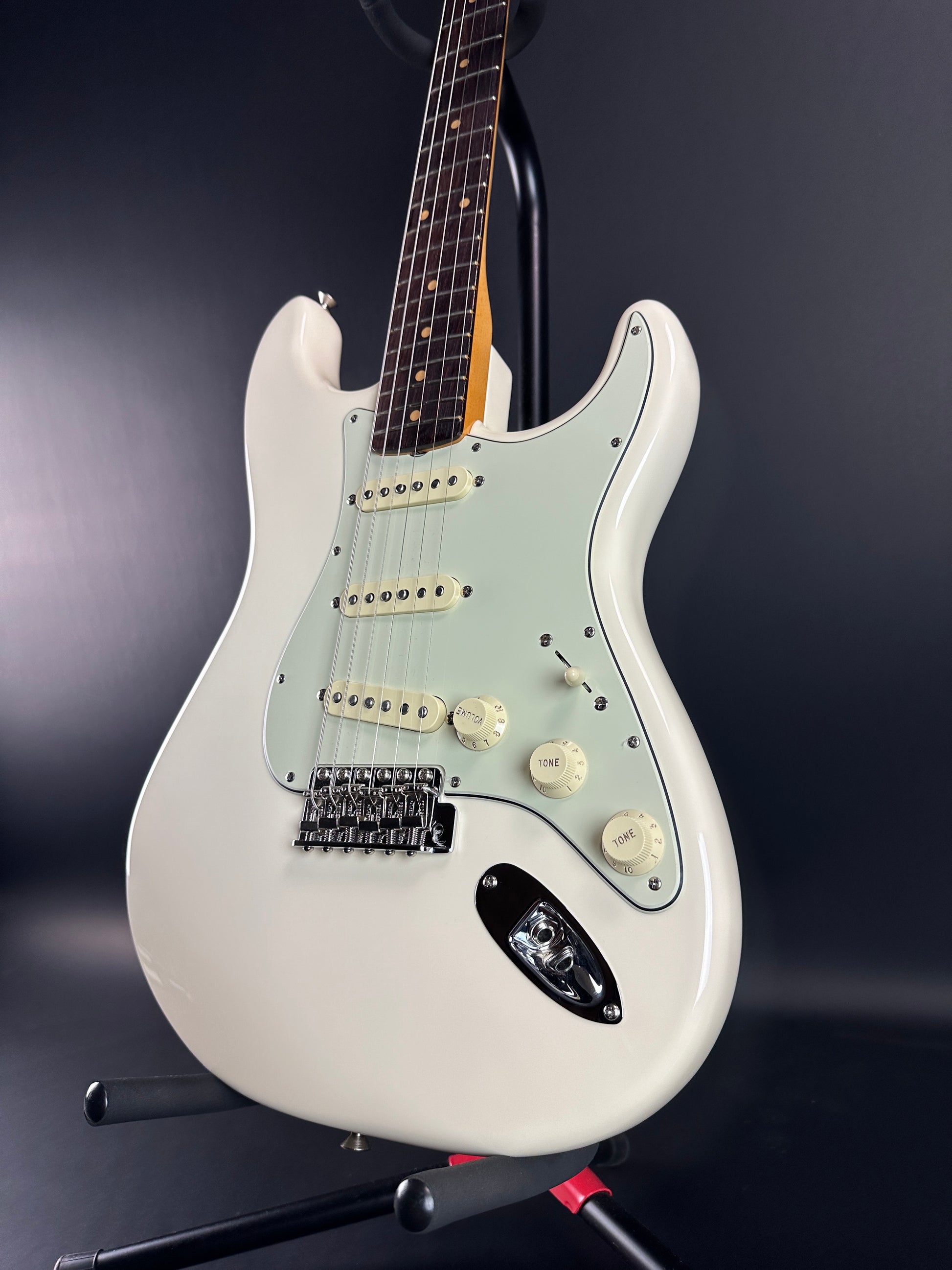 Front angle of Used Fender American Vintage II Strat '61 Olympic White.