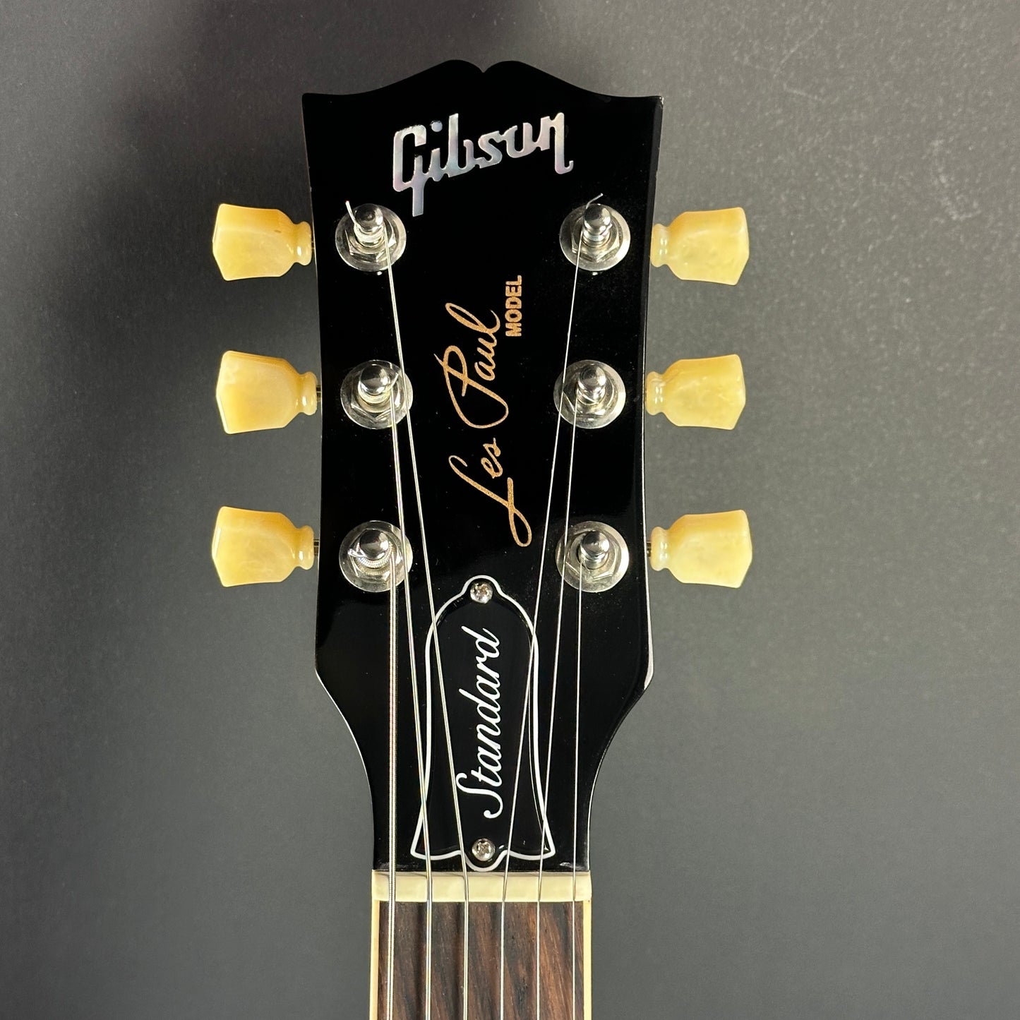 Front of headstock of Used Gibson Les Paul Standard 50s Gold Top.