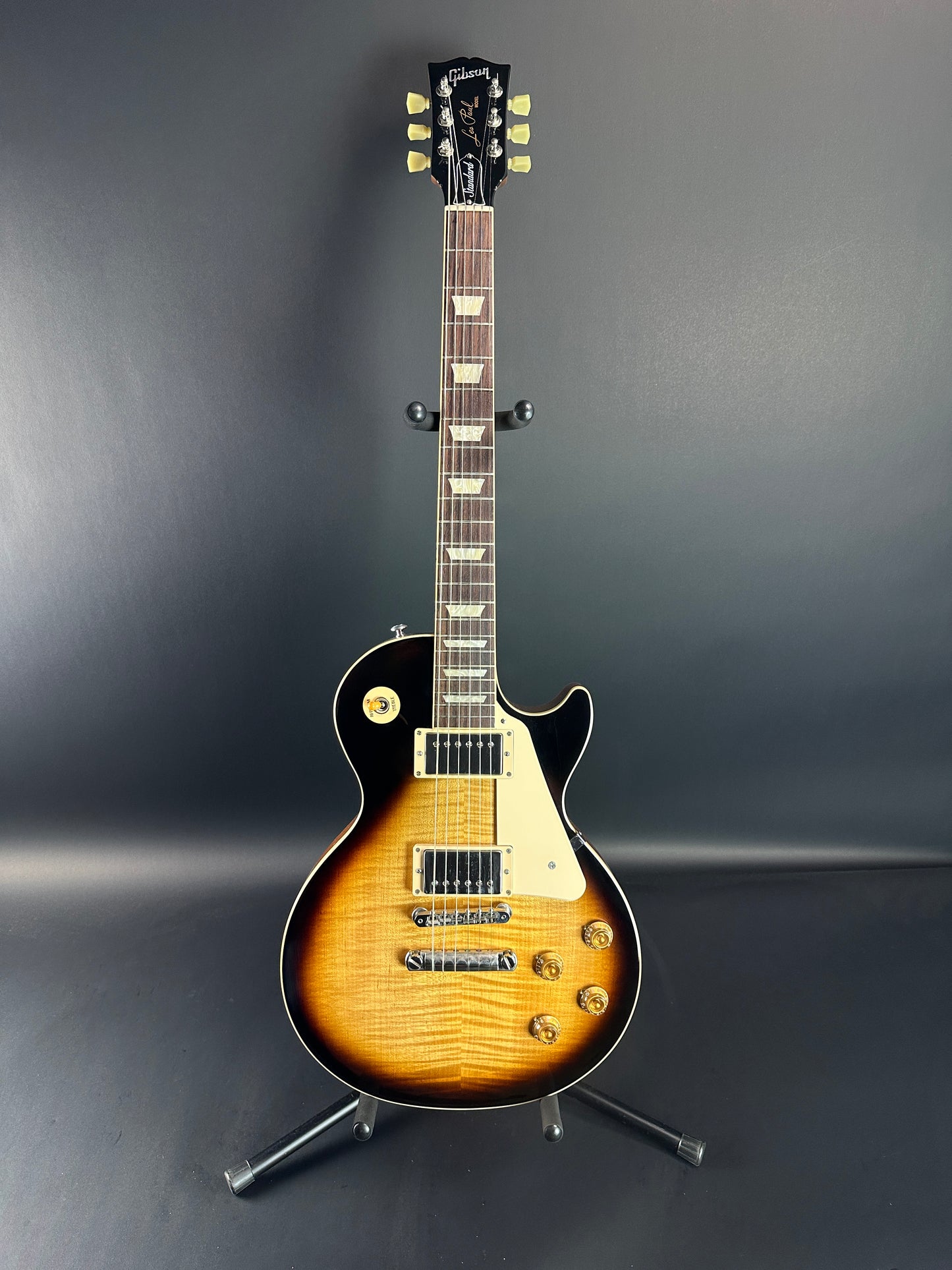 Full front of Used Gibson Les Paul Standard 50s Tobacco Sunburst.