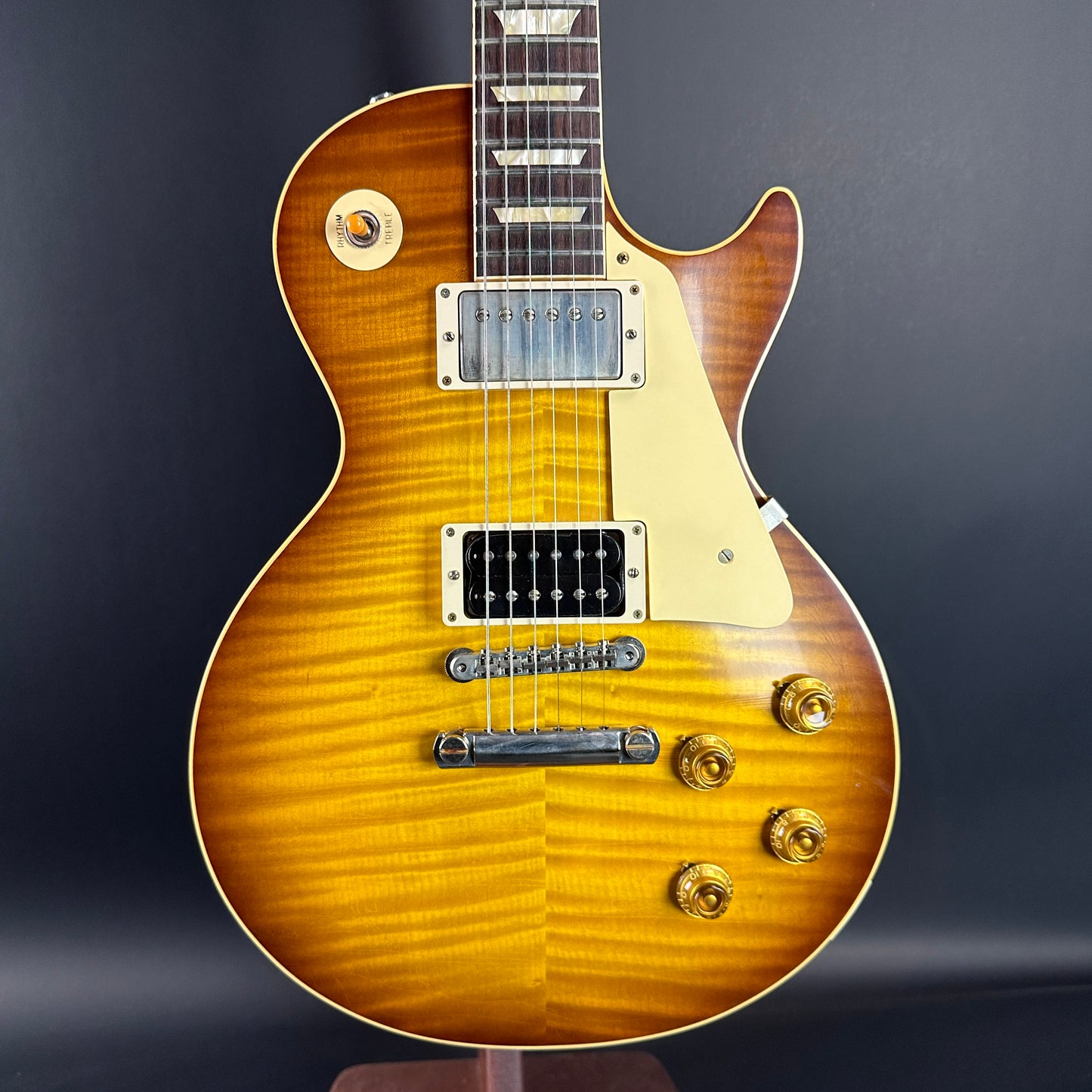 Front of Used Gibson Custom Shop M2M 1959 Les Paul Standard Reissue Chambered Golden Poppy Ultra Light Murphy Aged.