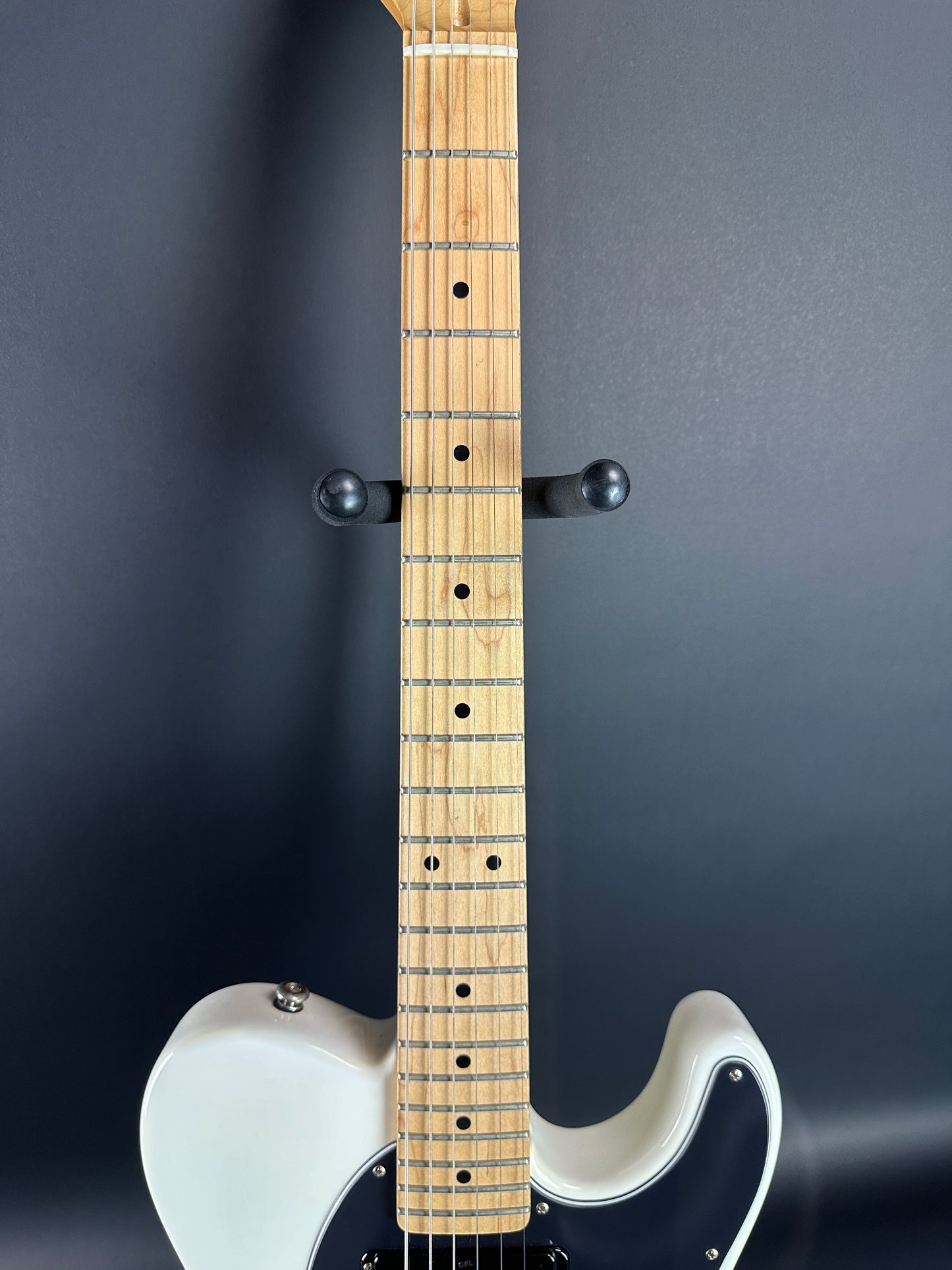 Fretboard of Used G&L ASAT White.