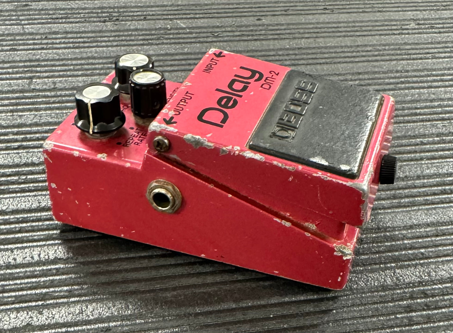 Side of Used Boss MIJ DM-2 Delay w/ M3205 Chip