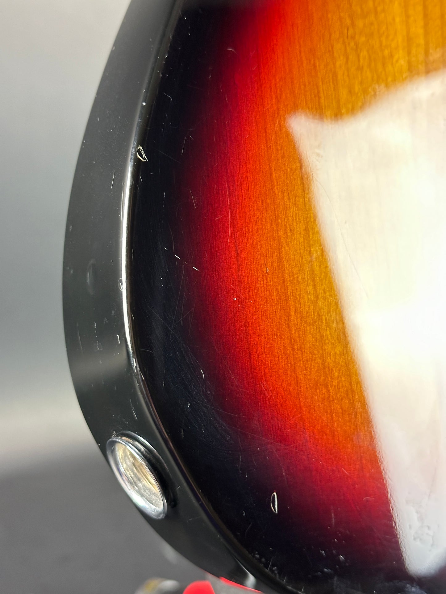 Marks on back of Used Fender Classic Series '72 Telecaster Custom 3-Color Sunburst.