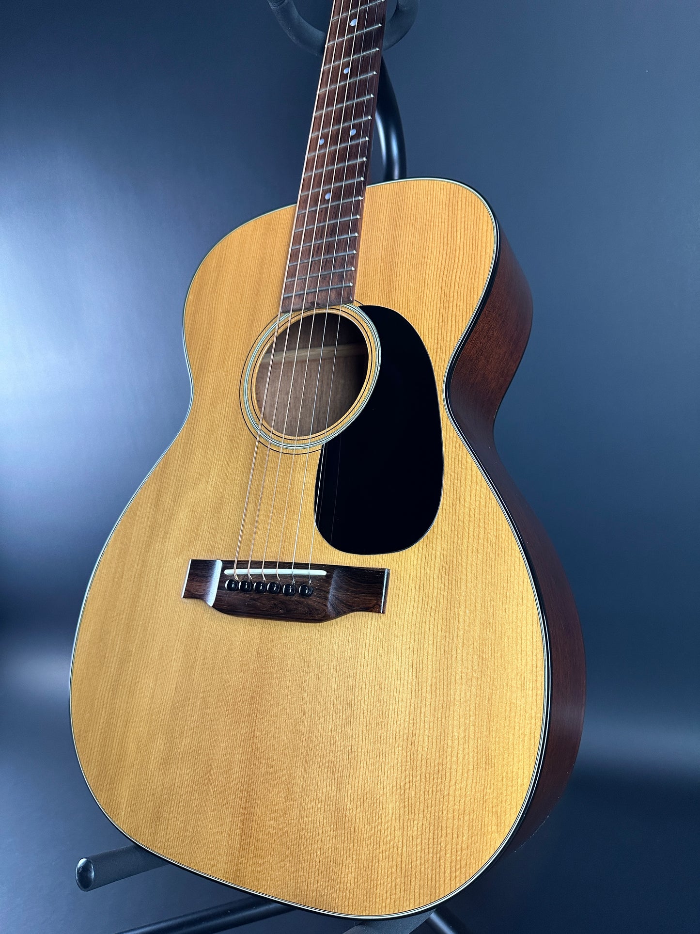 Front angle of Vintage 1971 Martin 0-18.