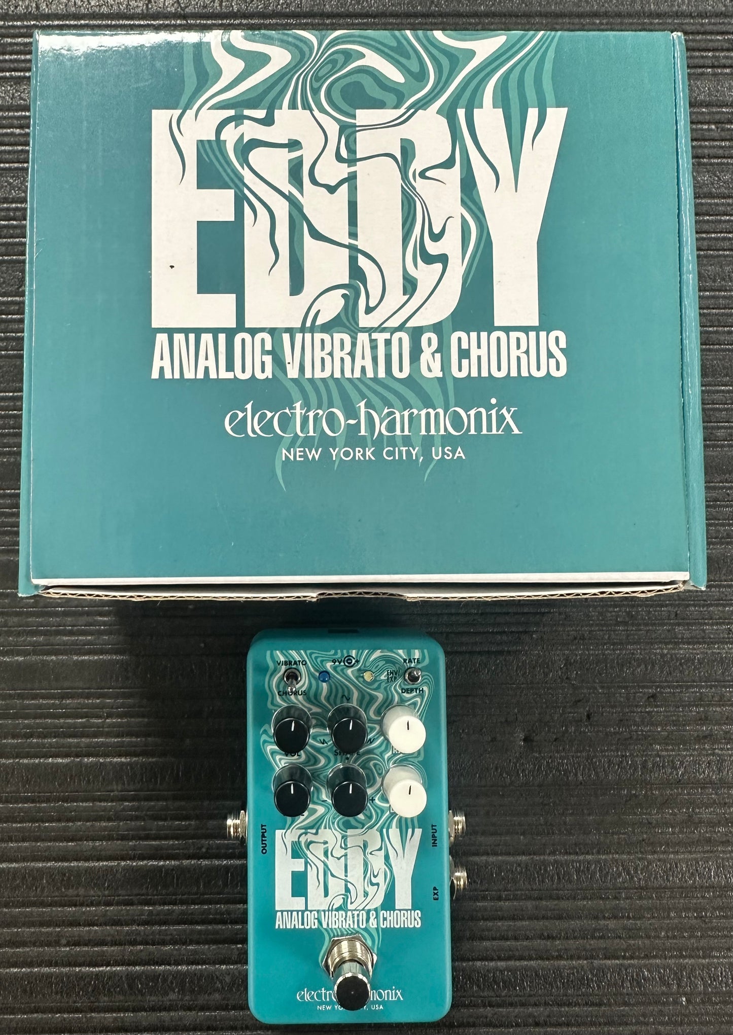 Top with. box of Used EHX Electro Harmonix EDDY Modulation w/box TSS4419