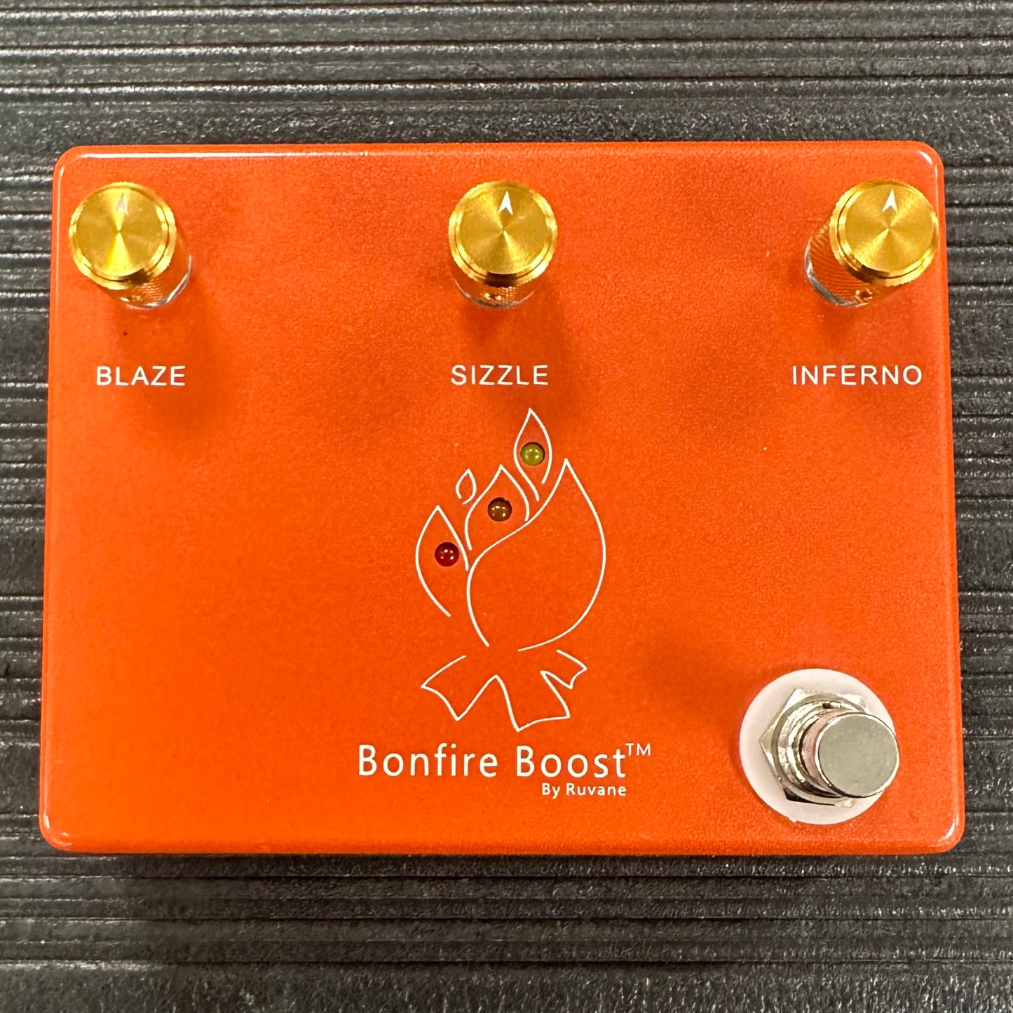 Top of Used Ruvane Bonfire Boost TSS4117