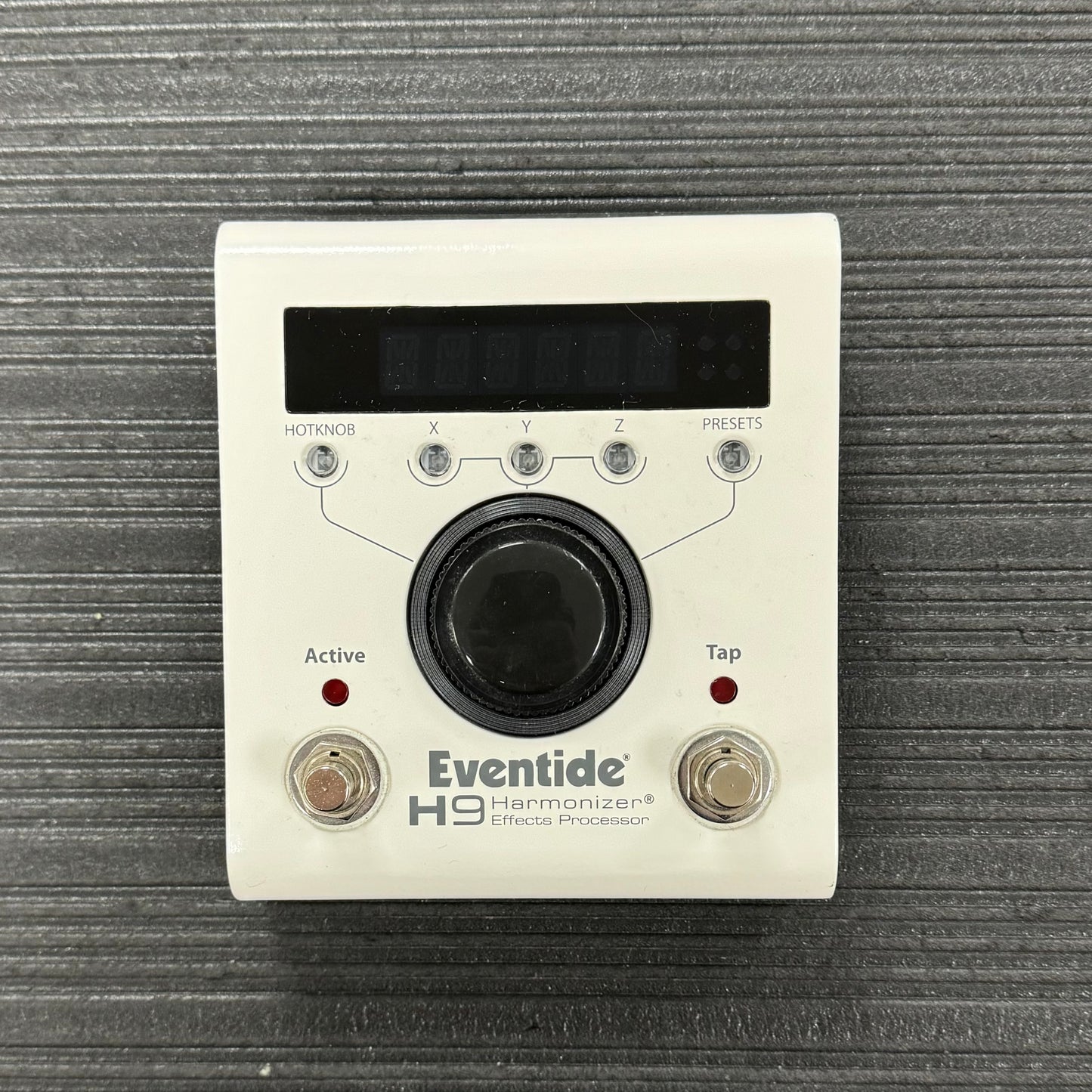 Top of Used Eventide H9 Max Harmonizer