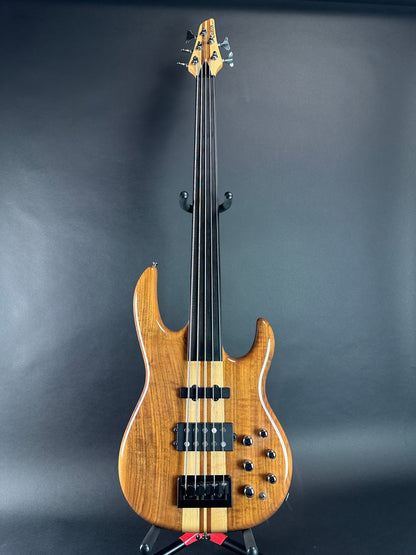 Full front of Used Carvin LB75 Five String Fretless.