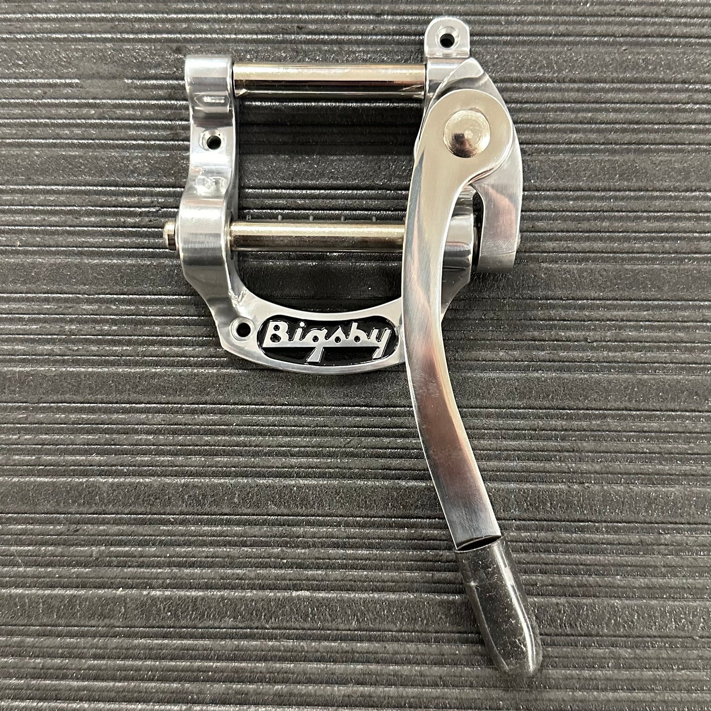 Top of Used Bigsby B5 Vibrato Tailpiece w/box TSS4222