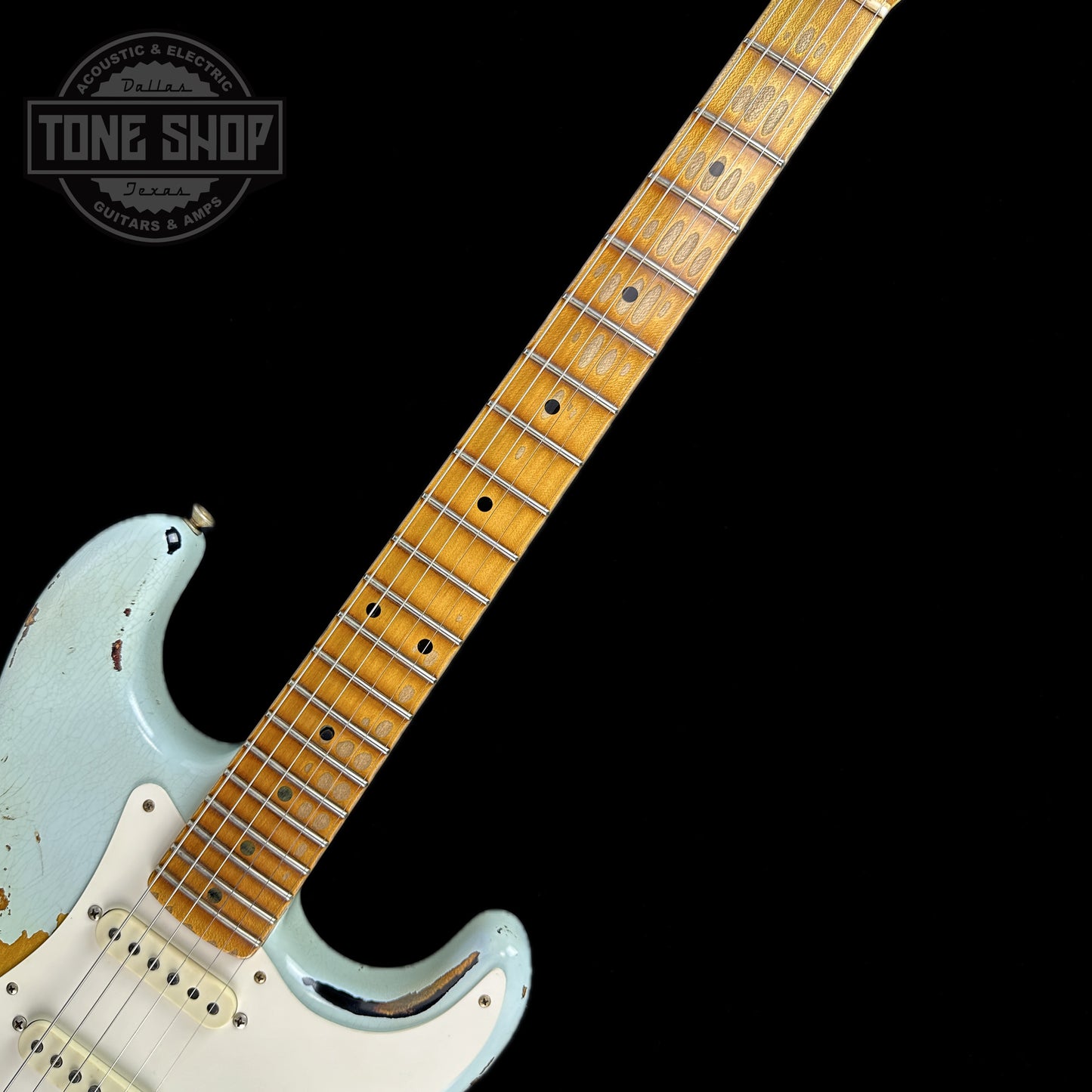 Fretboard of Used 2020 Fender Custom Shop '56 Stratocaster Sonic Blue Over 3 Tone Sunburst.