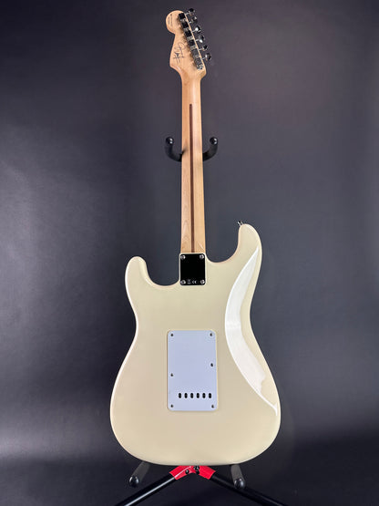 Full back of Used Fender Jimmie Vaughan Strat White.