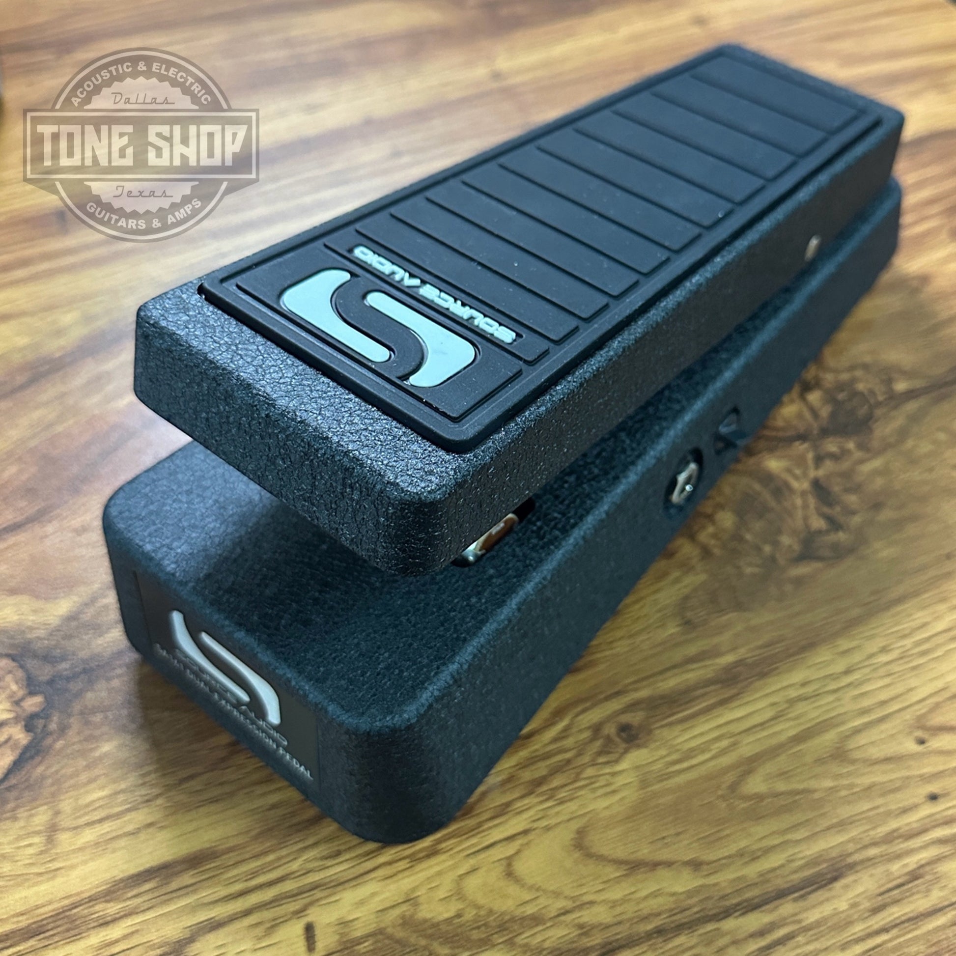 Top of Used Source Audio SA-161 Dual Expression Pedal.