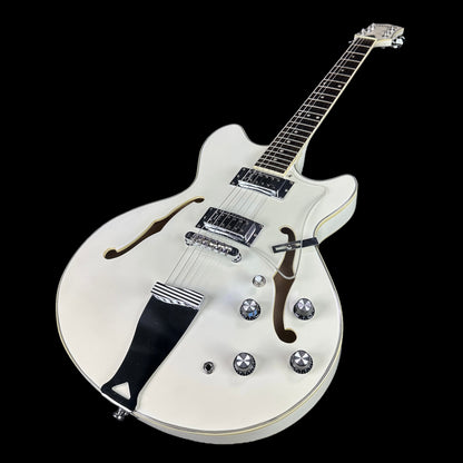 Front angle of Used Eastwood Savannah Standard White.