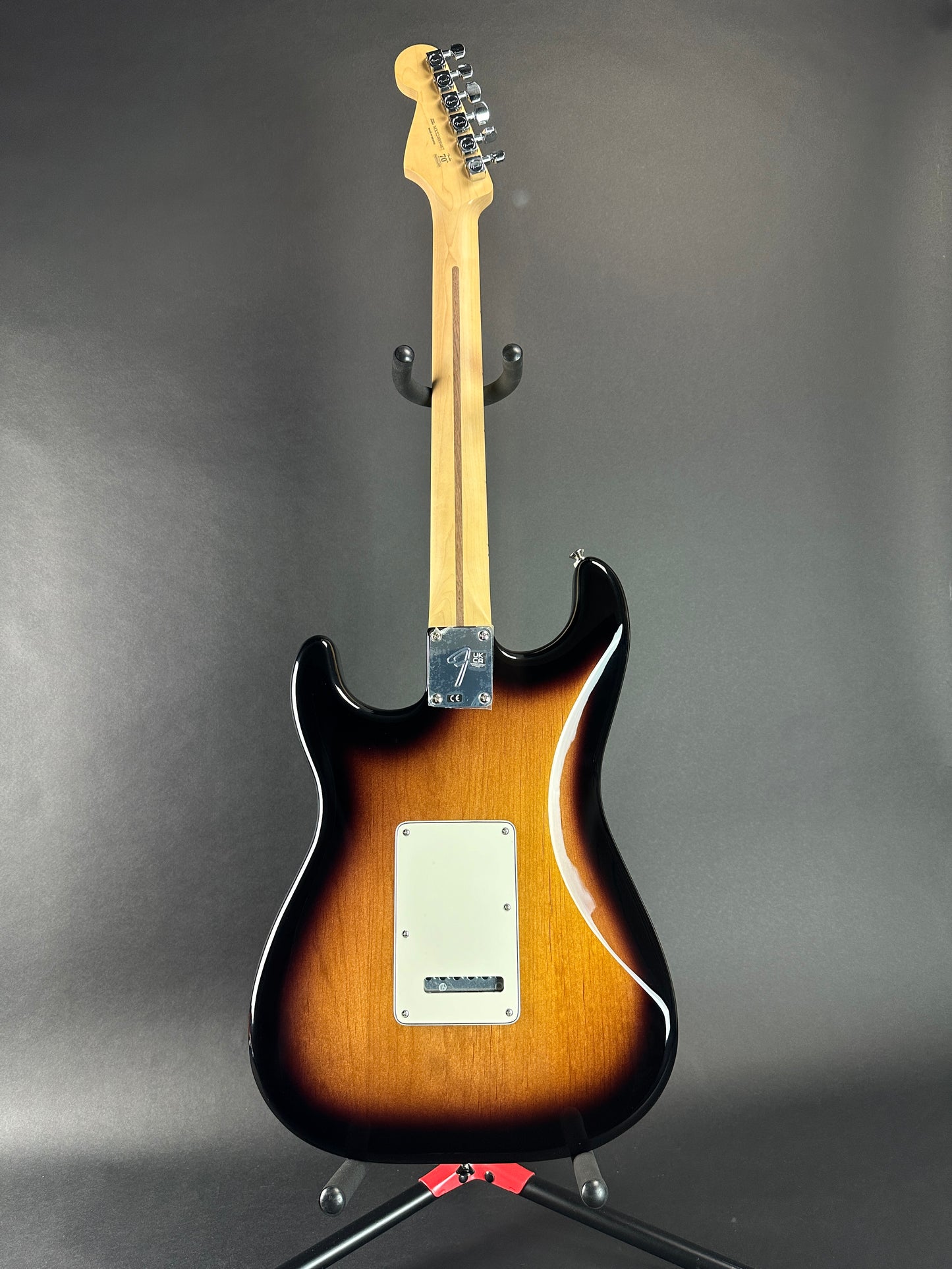 Full back of Used 2024 Fender Player Stratocaster Maple 2-Tone Sunburst.