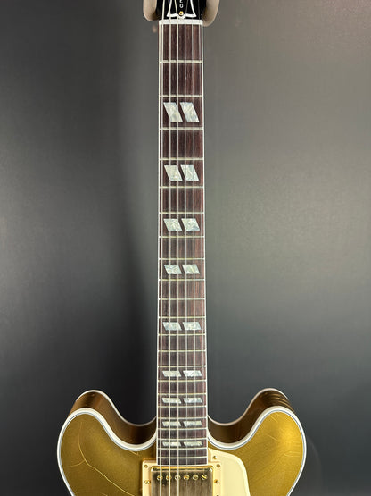 Fretboard of Gibson Custom Shop M2M 1964 ES-345 Double Gold Murphy Lab Ultra Light Aged w/Bigsby.