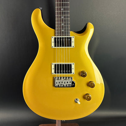 Front of Used PRS SE DGT Gold Top.