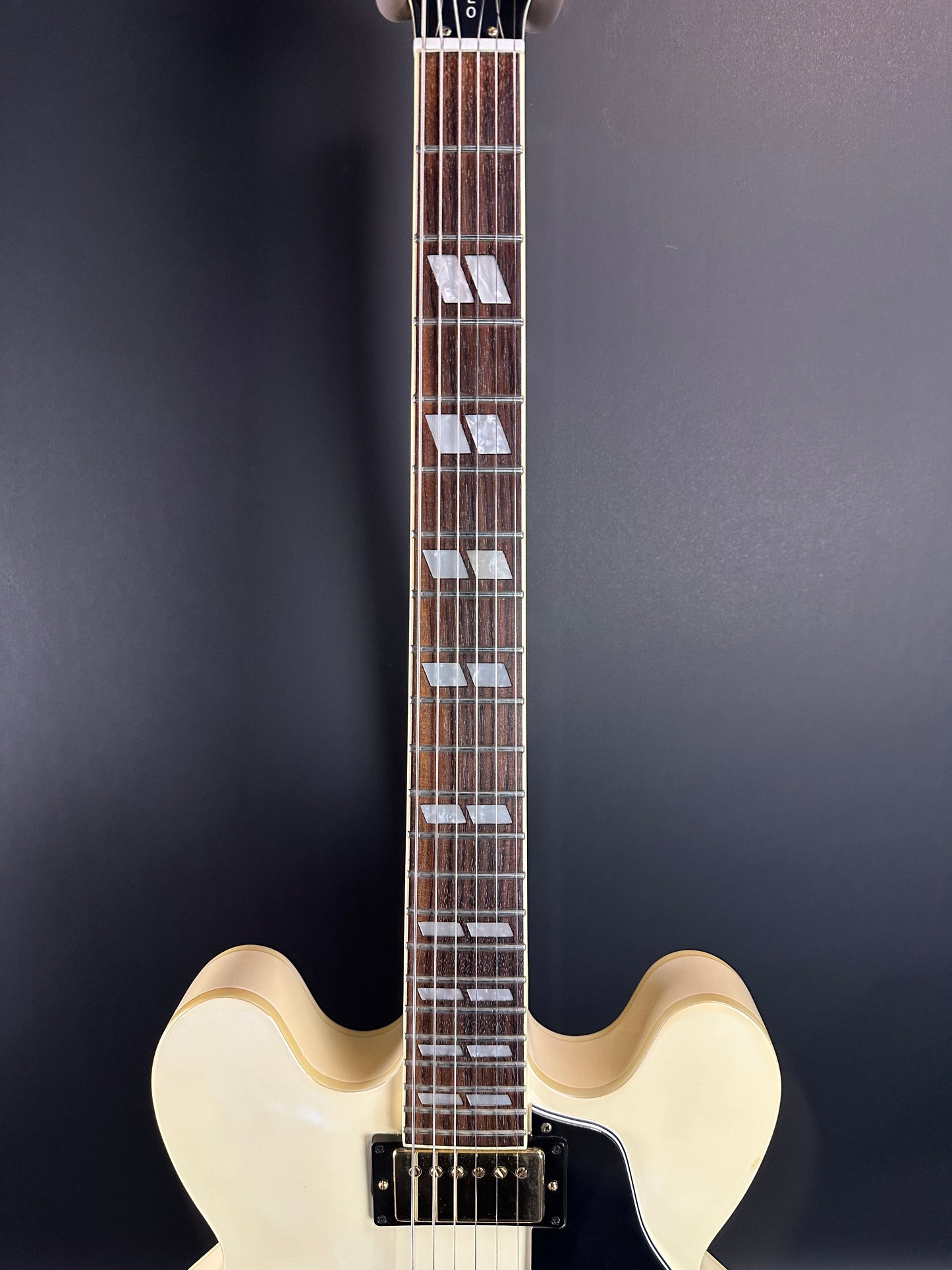 Fretboard of Used Epiphone ES-345 Antique White.