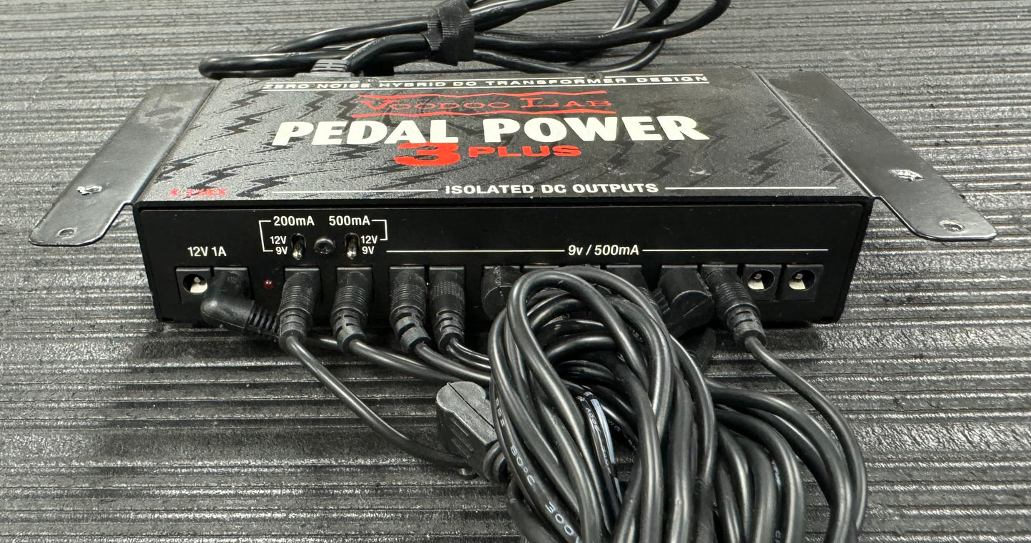 Front of Used Voodoo Lab Pedal Power 3 Power Supply