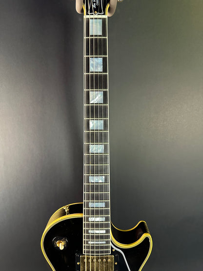 Fretboard of Used Gibson Custom Shop Les Paul Custom Antique Silverburst Murphy Lab Light Aged.