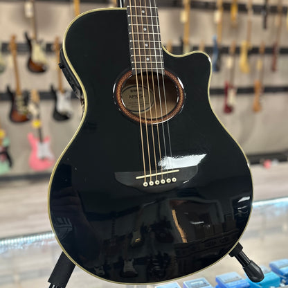 Front of Used Yamaha APX-5A Acoustic  Black TSS4088