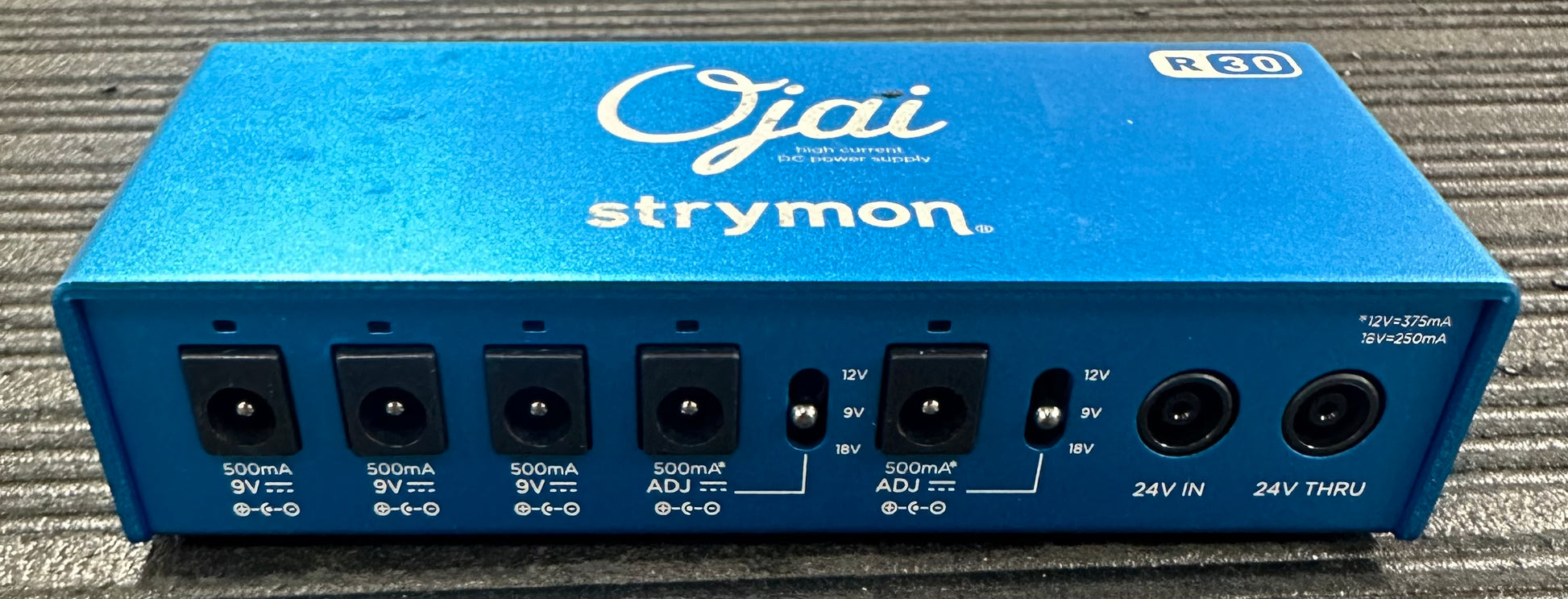 Front of Used Strymon Ojai R30 Power Supply w/box 