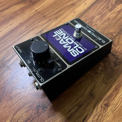 Top angle of Vintage 1980s Electro-Harmonix Small Clone EH4600 Mini-Chorus.