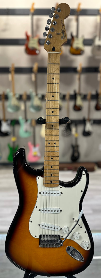 Used Fender MIM Standard Stratocaster Sunburst TSS4176