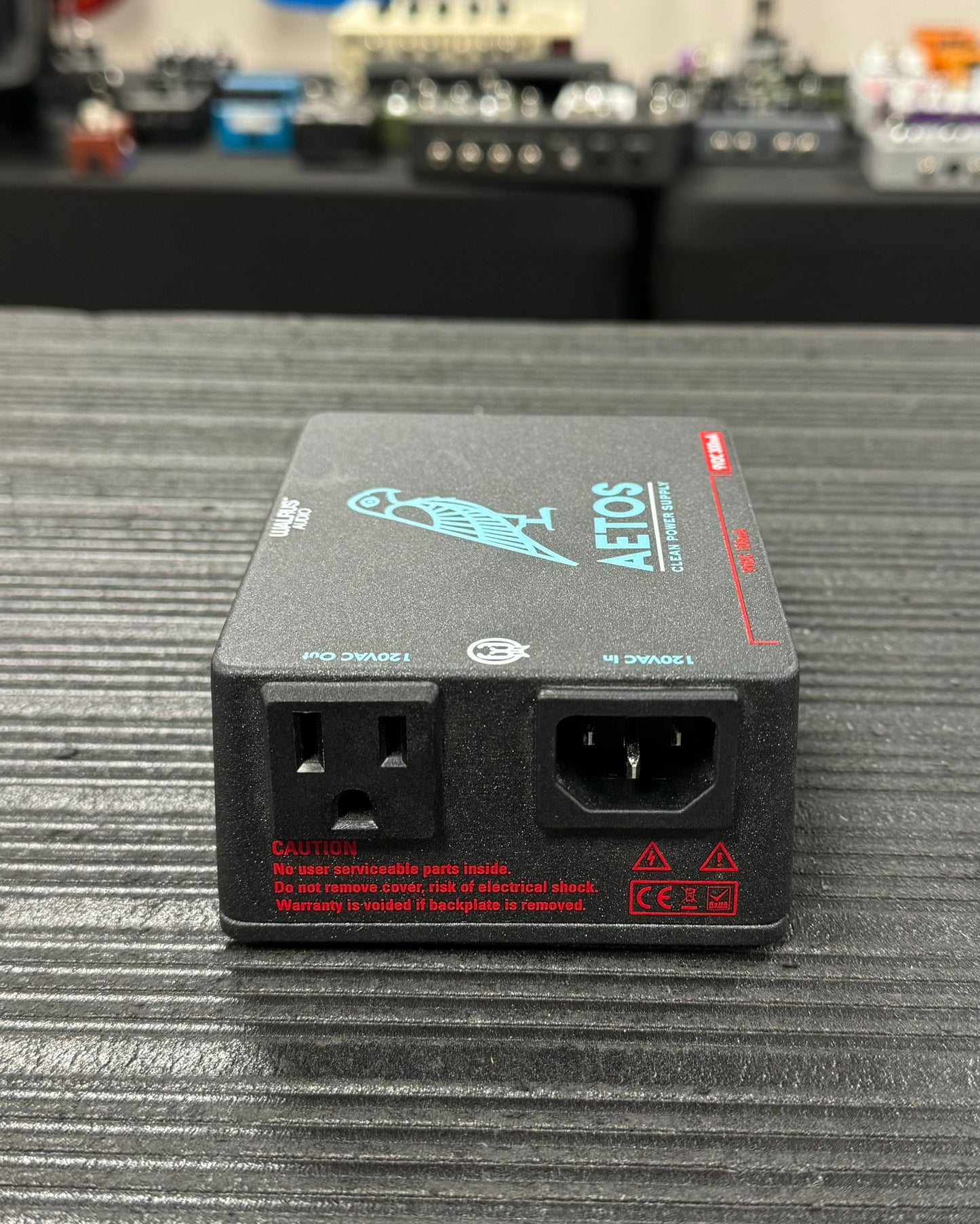 Side of Used Walrus Audio Aetos 120V Clean Power Supply V1.5 