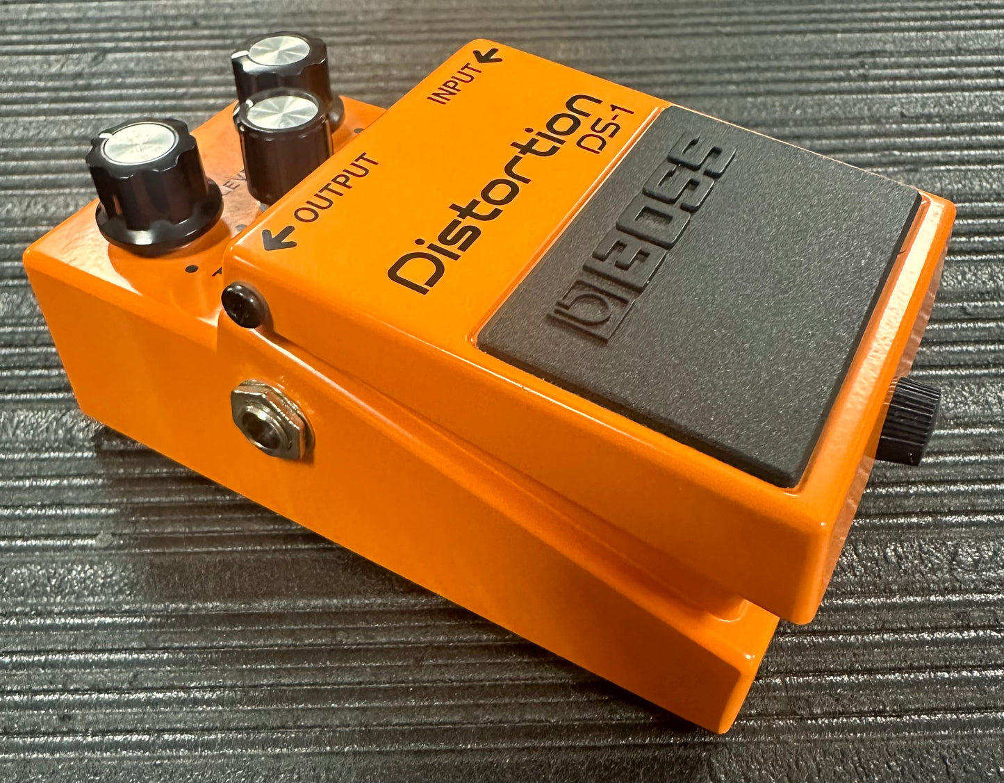 Side of Used Boss DS-1 Distortion w/box TSS4210