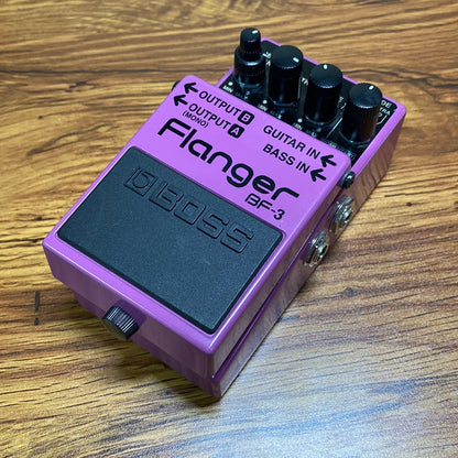 Top angle of Used Boss BF3 Flanger TSU15918.