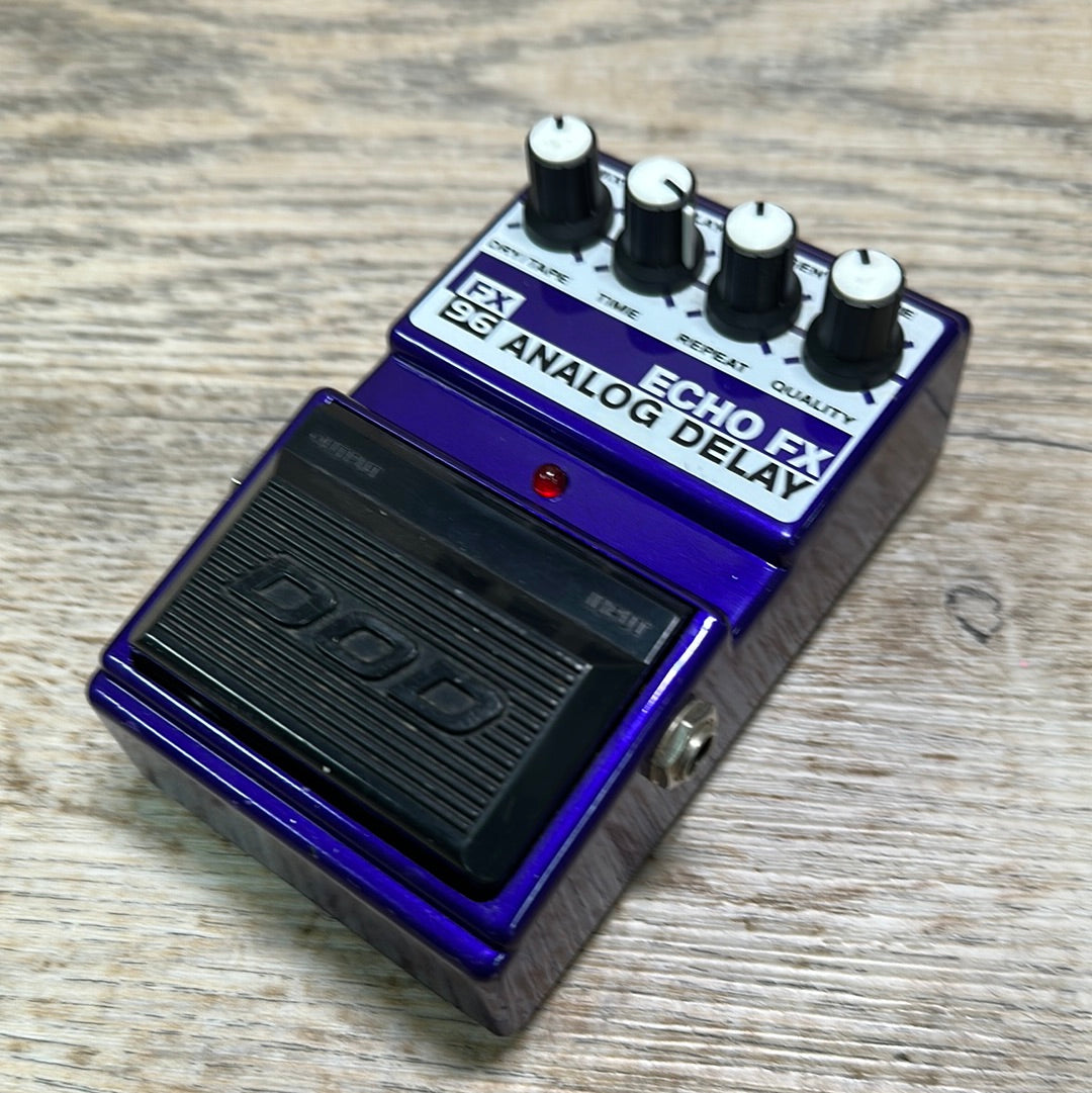 Used DOD FX96 Echo FX Analog Delay TSU15582