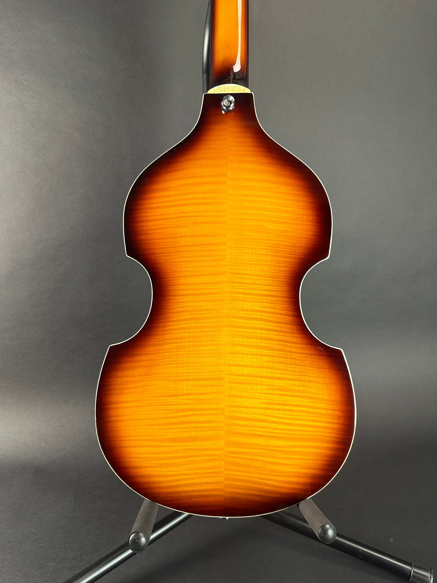 Back of Used Hofner Icon Sieries D-Bass Sunburst.