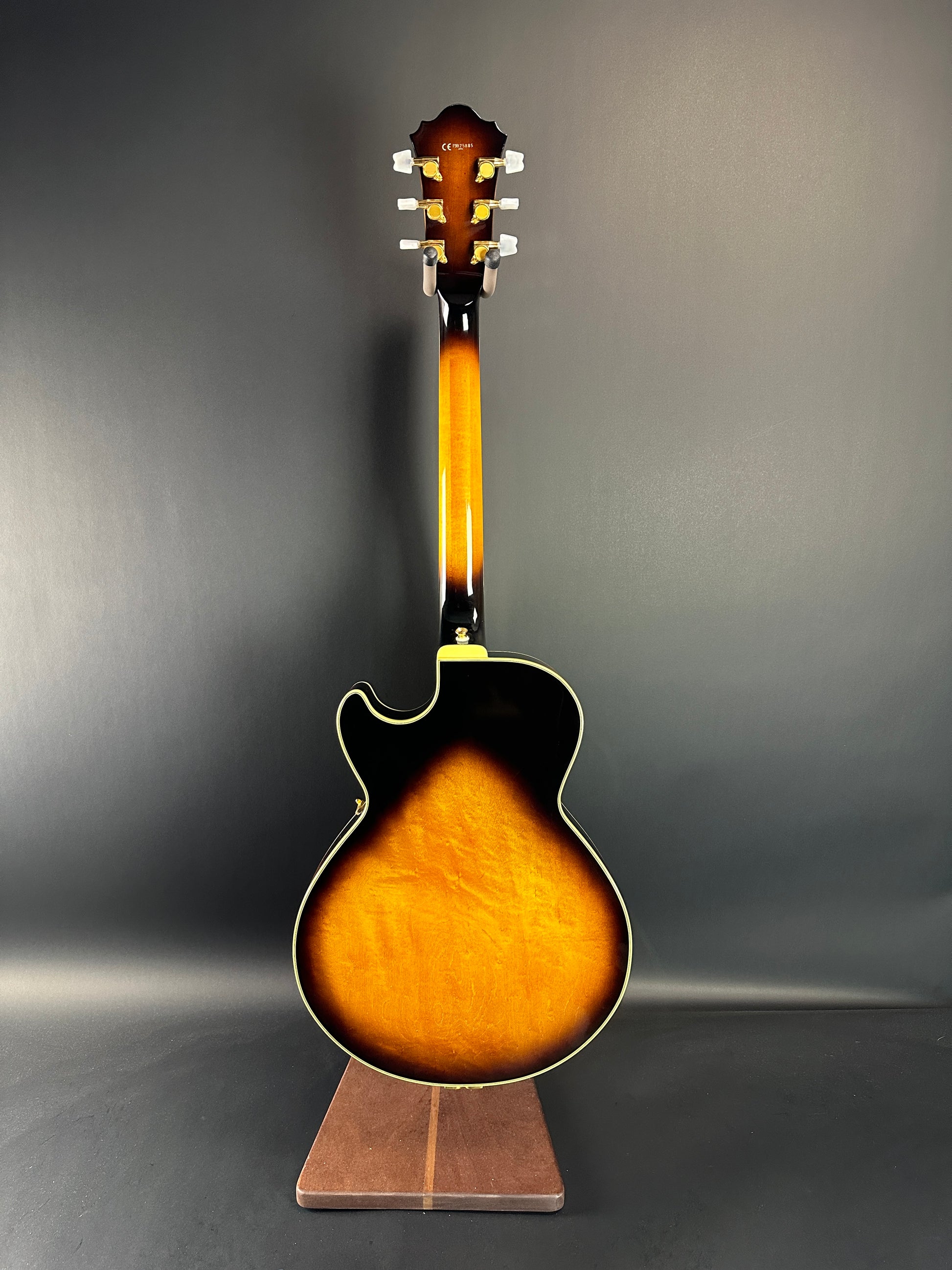 Full back of Used Ibanez GB10 George Benson.