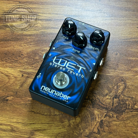 Top of Used Neunaber Audio Stereo Wet v2 Reverb w/ EXP Pedal.