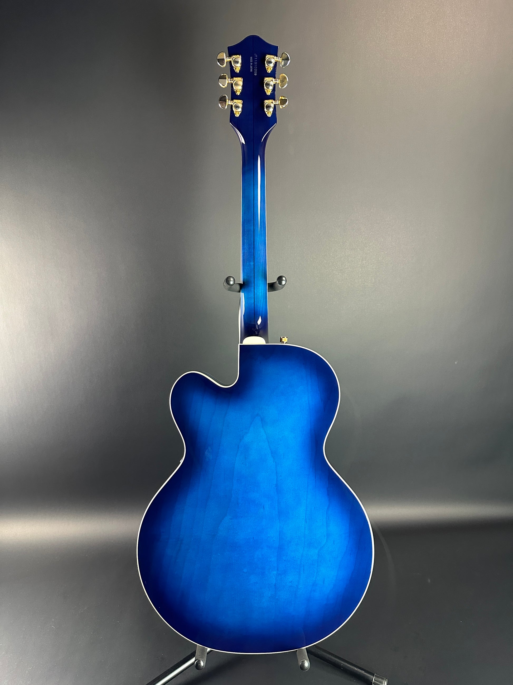 Full back of Used Gretsch G6120 SB Blueburst.