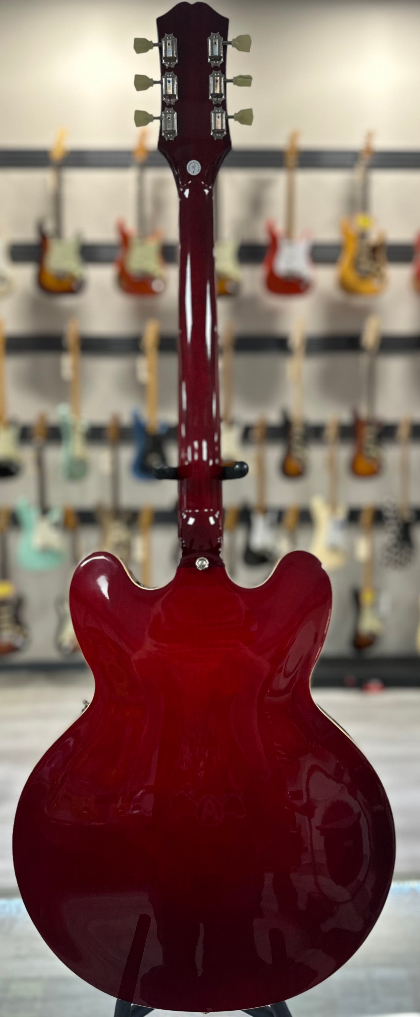 Full back of Used Epiphone ES-335 Cherry  TSS4432Used Epiphone ES-335 Cherry  TSS4432Used Epiphone ES-335 Cherry  TSS4432