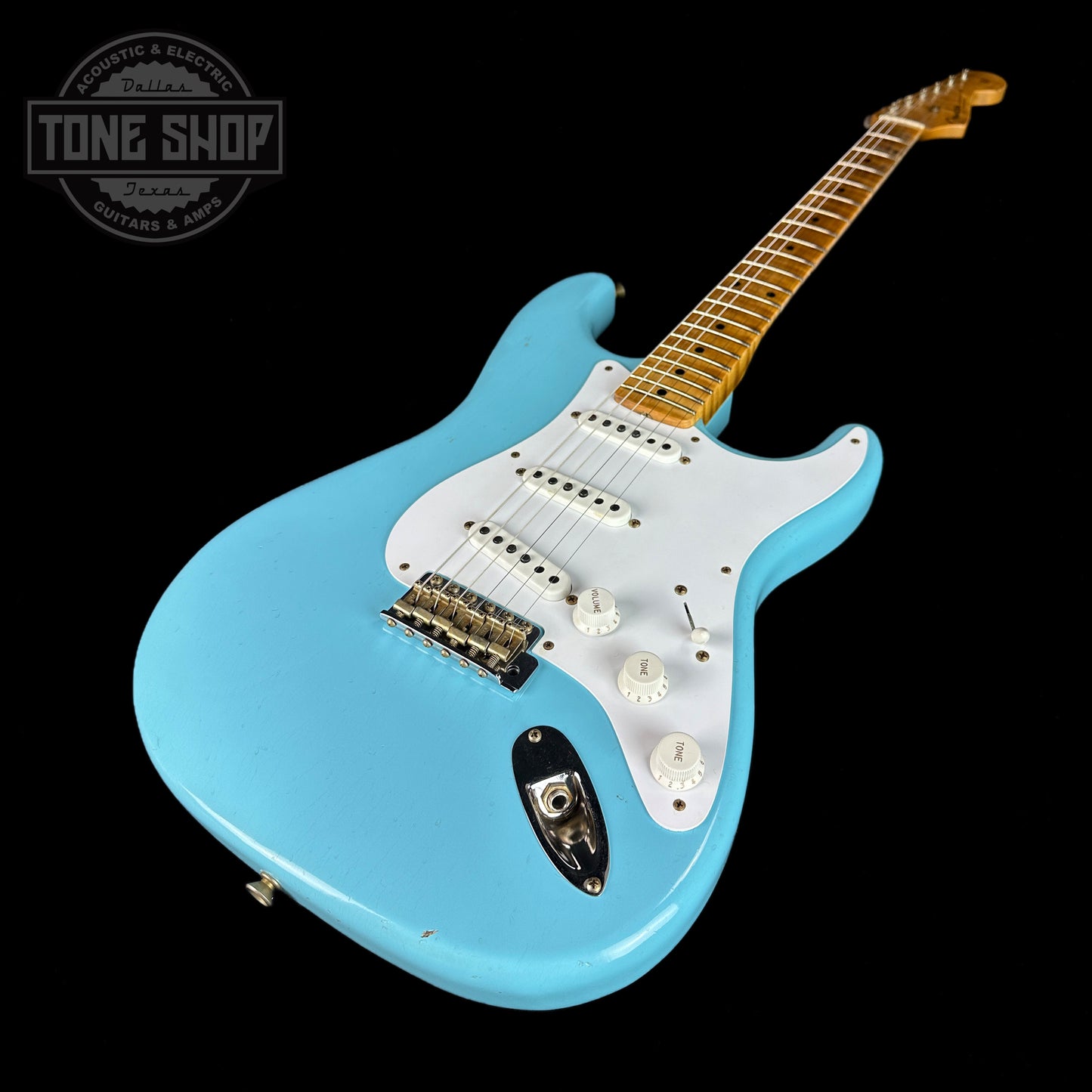 Front angle of Fender Custom Shop LTD 70th Anniversary 1954 Stratocaster Daphne Blue.